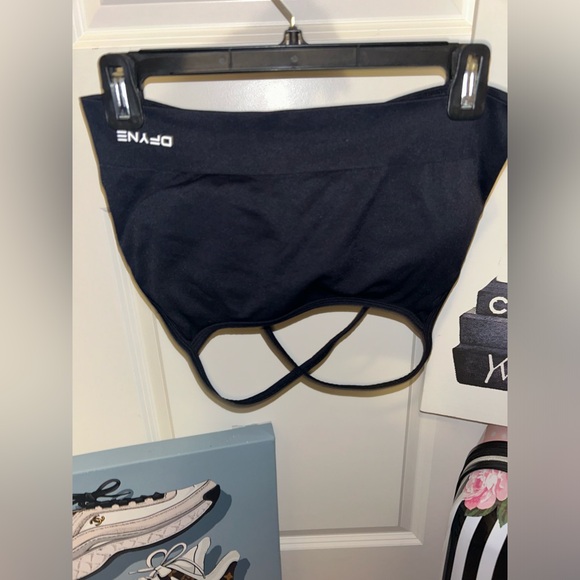 DFYNE sports bra - Picture 3 of 4